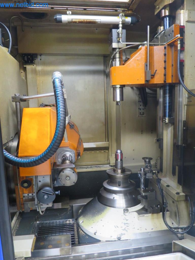 Kompletní sortiment vysoce kvalitních CNC obráběcích strojů-3