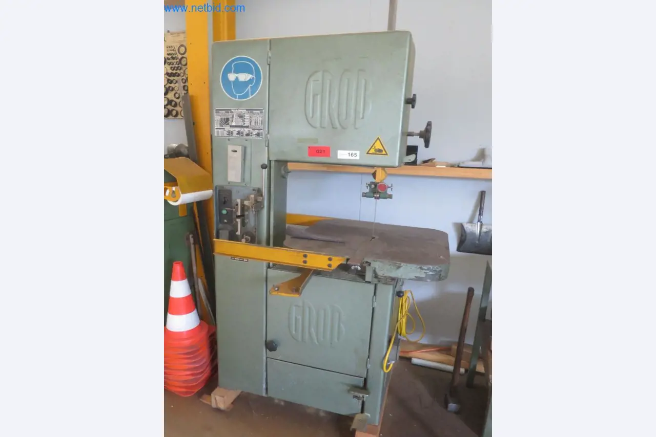 Kompletter Maschinenpark hochwertiger CNC-Bearbeitungsmaschinen-1