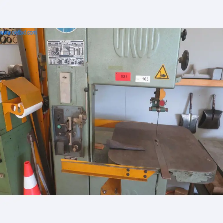 Kompletter Maschinenpark hochwertiger CNC-Bearbeitungsmaschinen-2