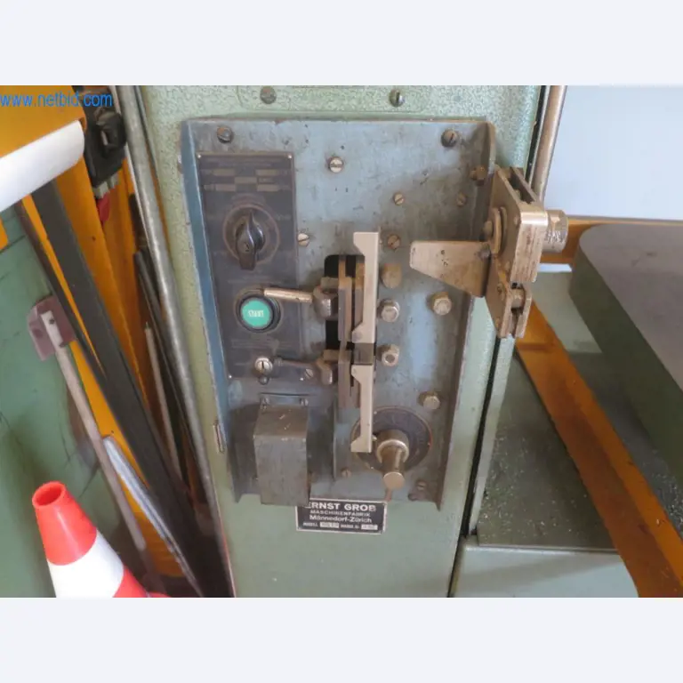 Kompletter Maschinenpark hochwertiger CNC-Bearbeitungsmaschinen-4