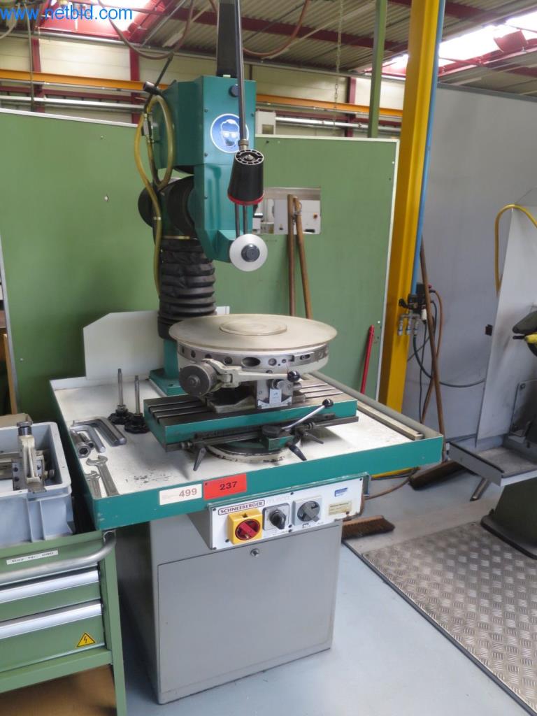 Kompletní sortiment vysoce kvalitních CNC obráběcích strojů-1