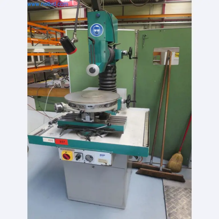 Kompletní sortiment vysoce kvalitních CNC obráběcích strojů-3