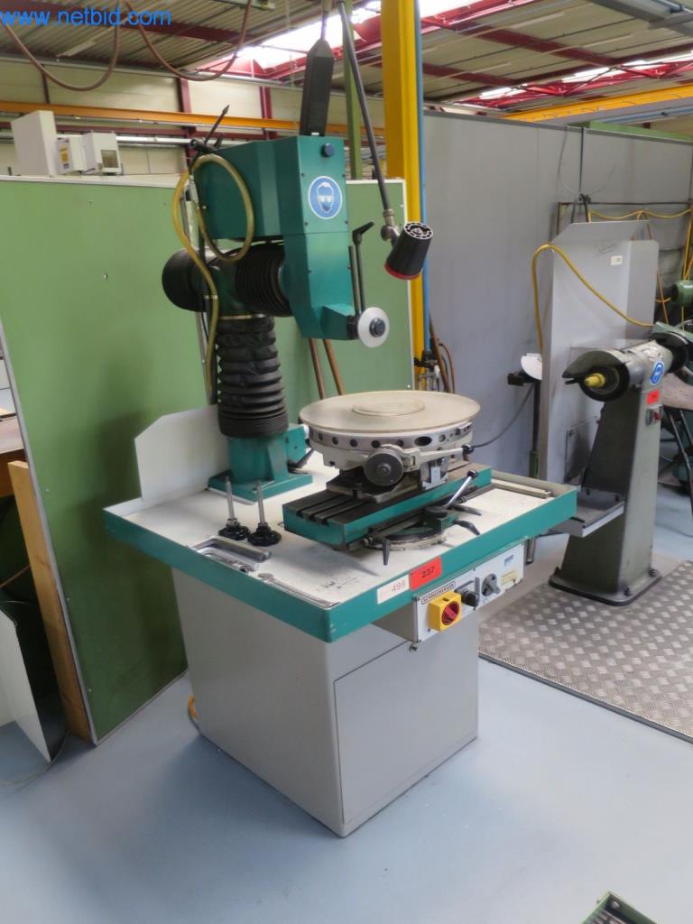 Kompletní sortiment vysoce kvalitních CNC obráběcích strojů-4