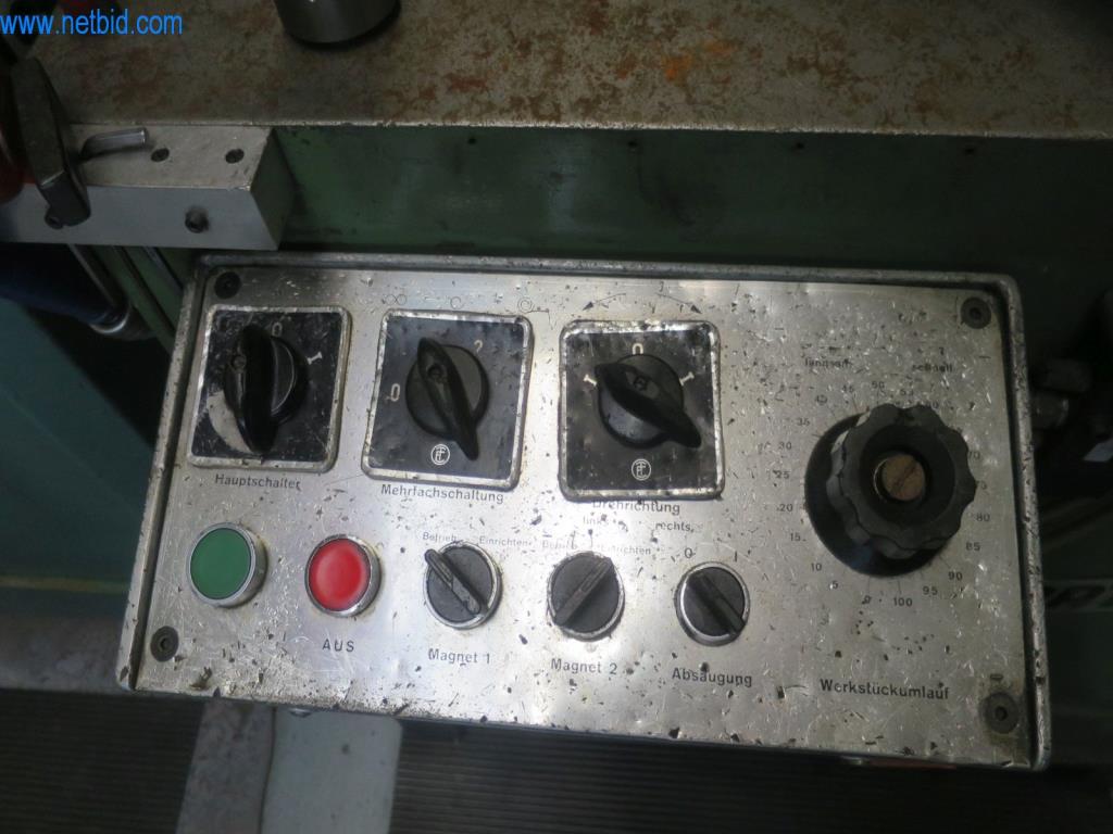 Kompletní sortiment vysoce kvalitních CNC obráběcích strojů-4