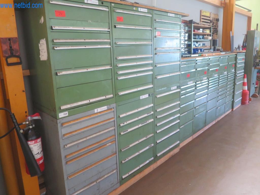 Kompletní sortiment vysoce kvalitních CNC obráběcích strojů-1