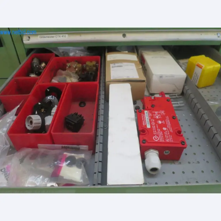 Gama completa de máquinas de processamento CNC de alta qualidade-4