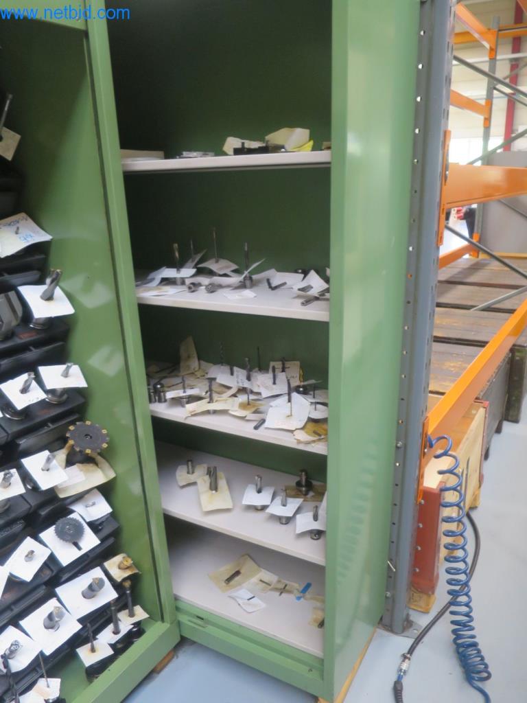 Kompletní sortiment vysoce kvalitních CNC obráběcích strojů-31