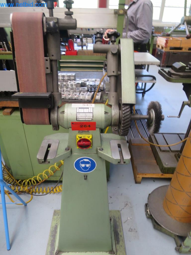 Kompletní sortiment vysoce kvalitních CNC obráběcích strojů-4