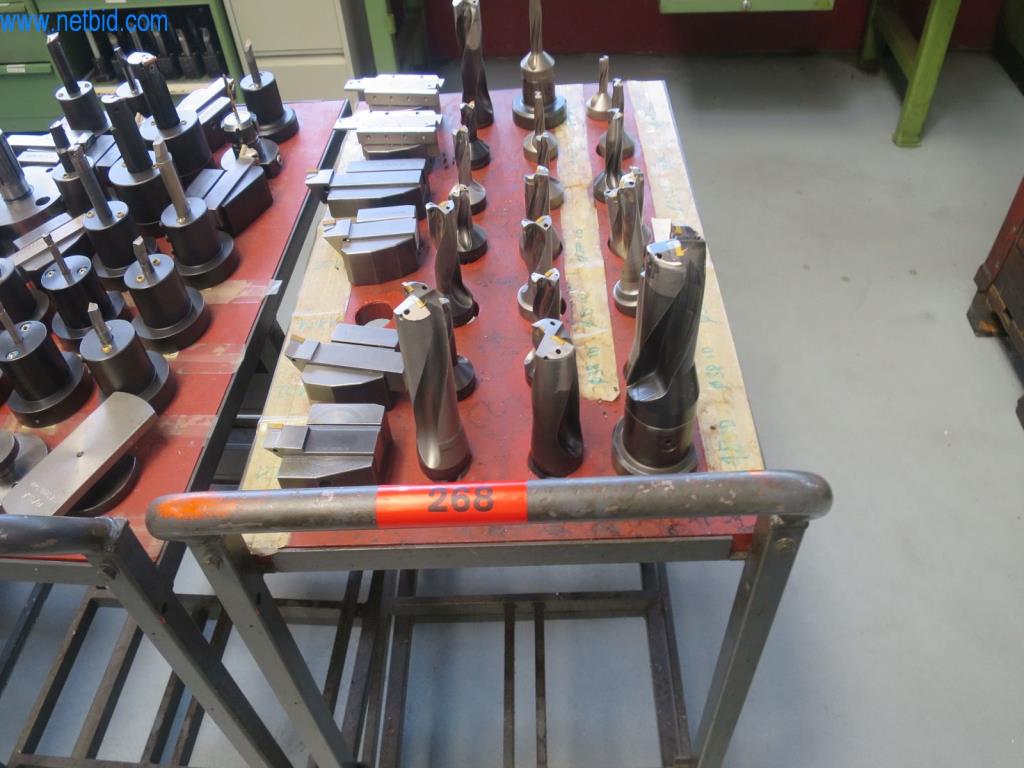 Kompletní sortiment vysoce kvalitních CNC obráběcích strojů-2