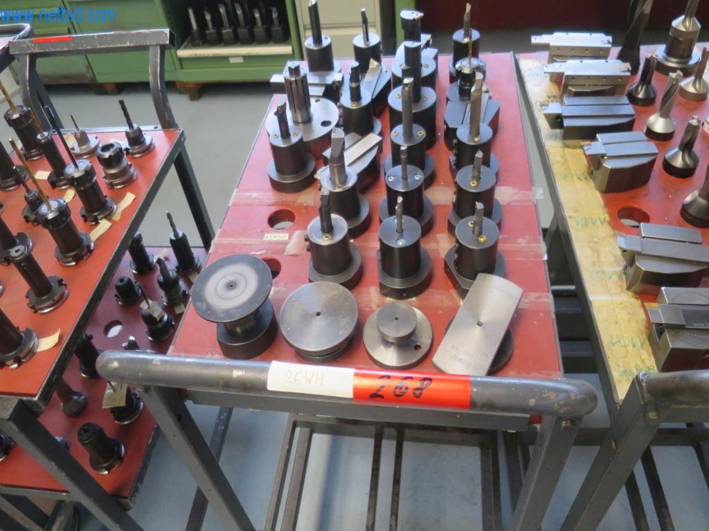 Kompletní sortiment vysoce kvalitních CNC obráběcích strojů-3