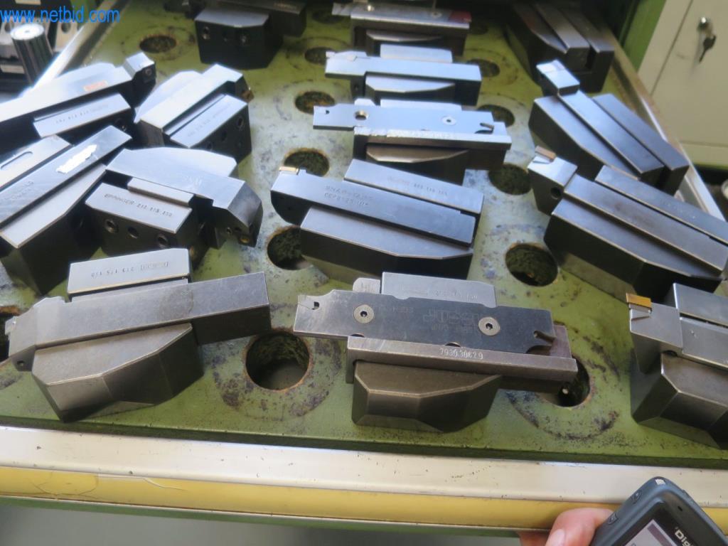 Kompletní sortiment vysoce kvalitních CNC obráběcích strojů-2