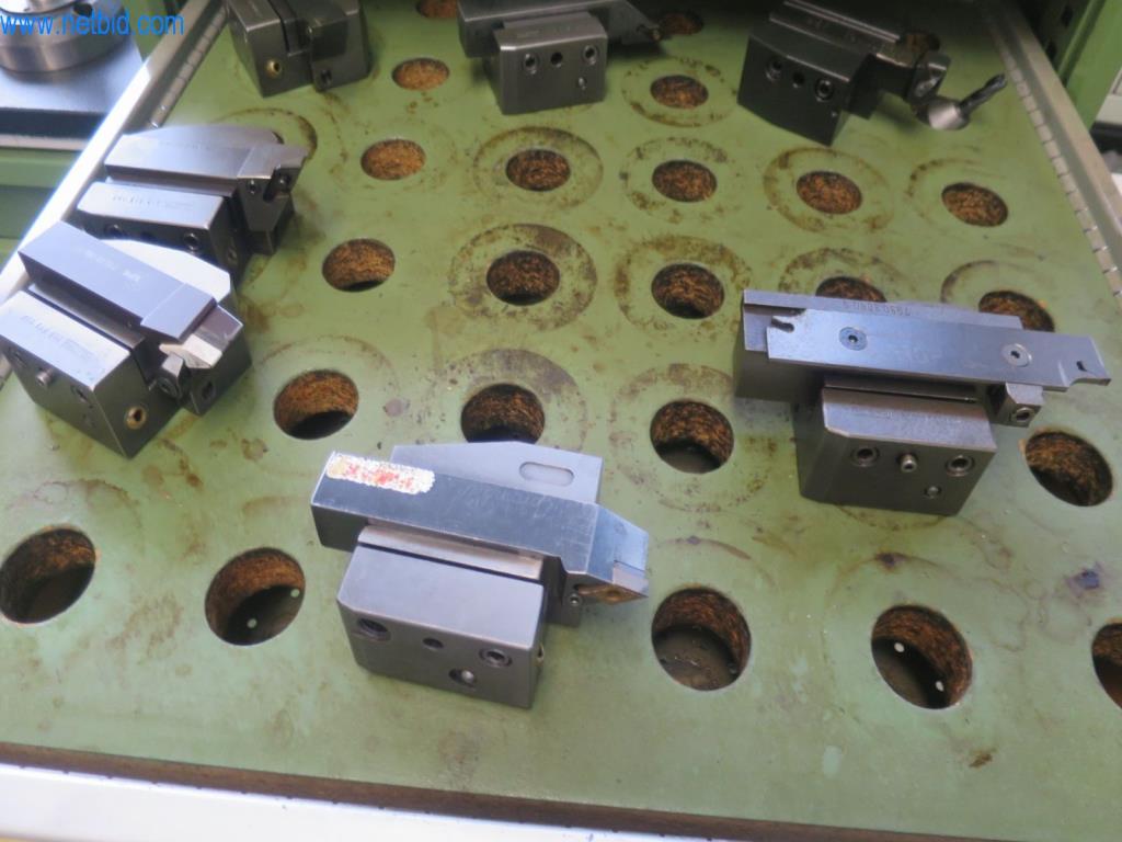 Kompletní sortiment vysoce kvalitních CNC obráběcích strojů-3