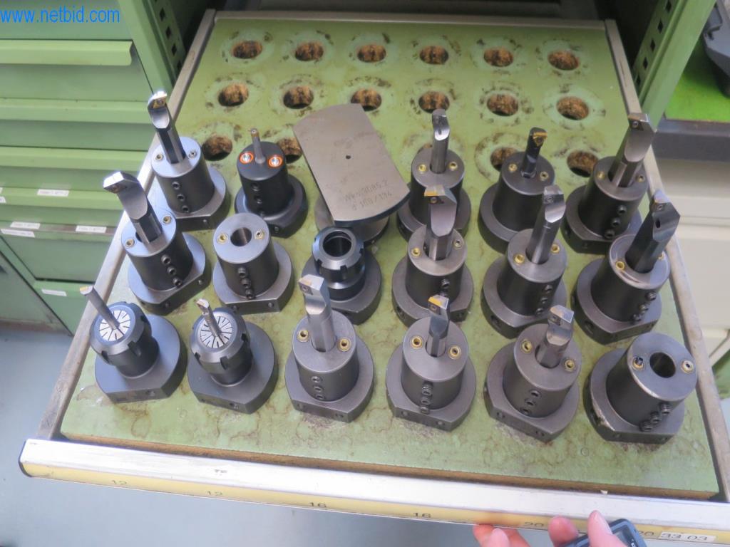 Kompletní sortiment vysoce kvalitních CNC obráběcích strojů-4