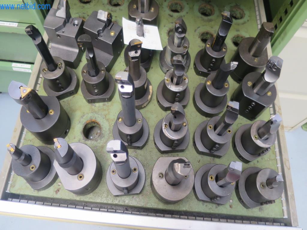 Kompletní sortiment vysoce kvalitních CNC obráběcích strojů-5