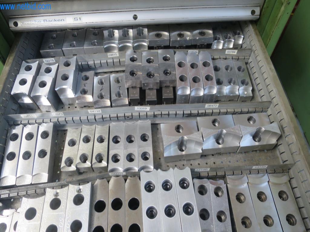 Kompletní sortiment vysoce kvalitních CNC obráběcích strojů-13