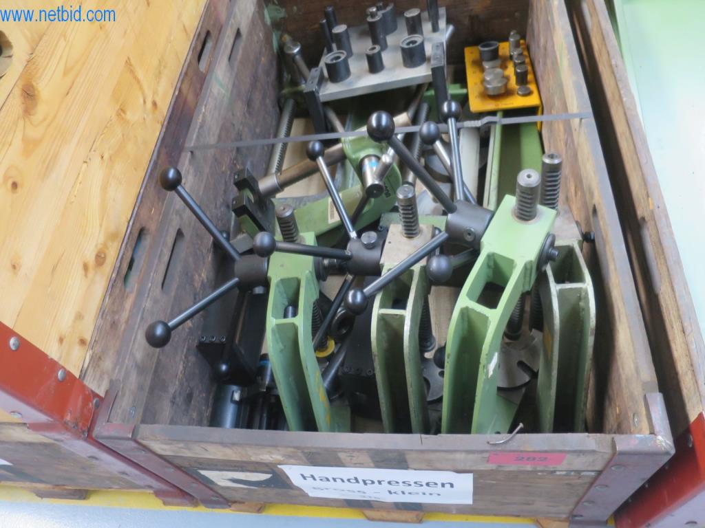 Kompletní sortiment vysoce kvalitních CNC obráběcích strojů-2