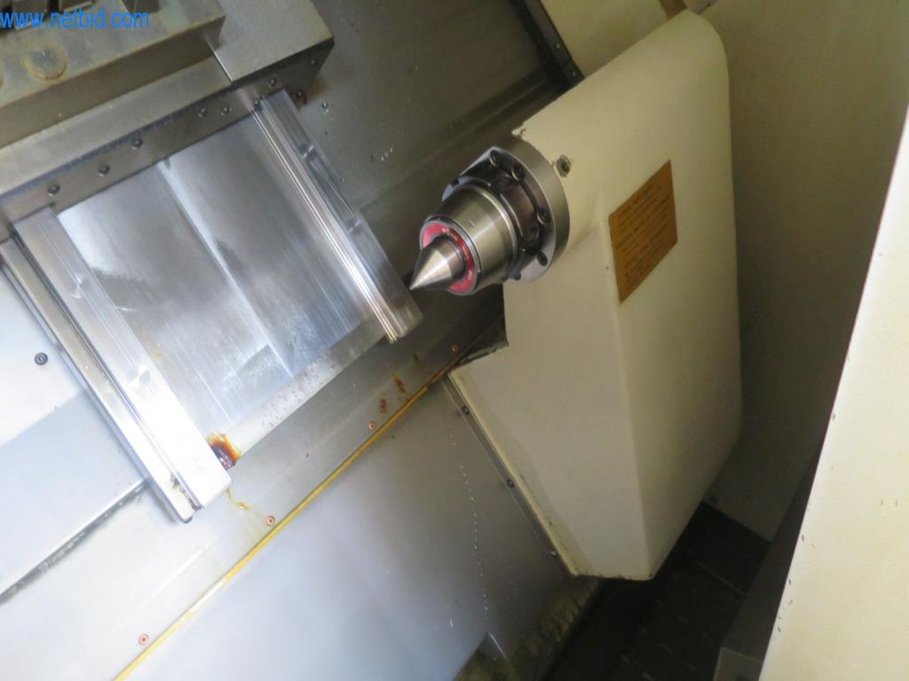 Kompletní sortiment vysoce kvalitních CNC obráběcích strojů-12