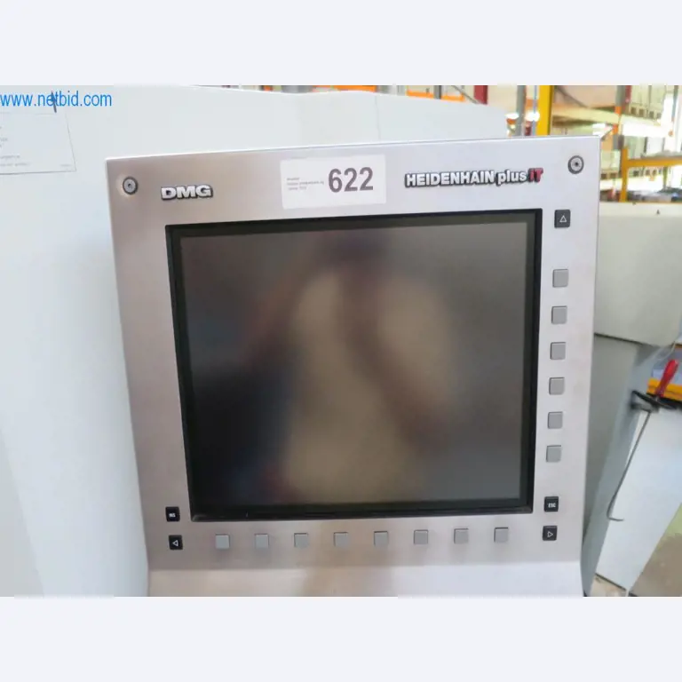 Celotna paleta visokokakovostnih obdelovalnih strojev CNC-13