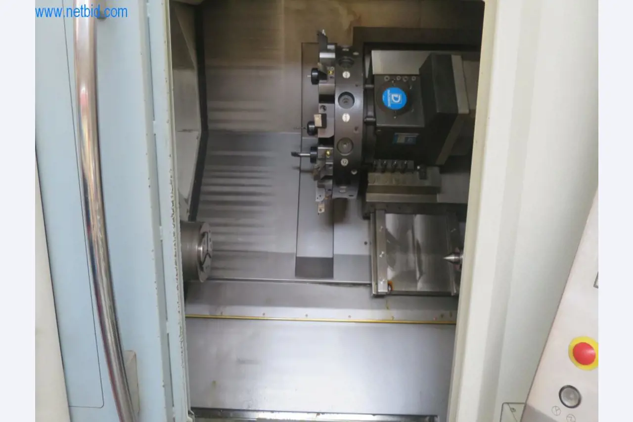 Celotna paleta visokokakovostnih obdelovalnih strojev CNC-4