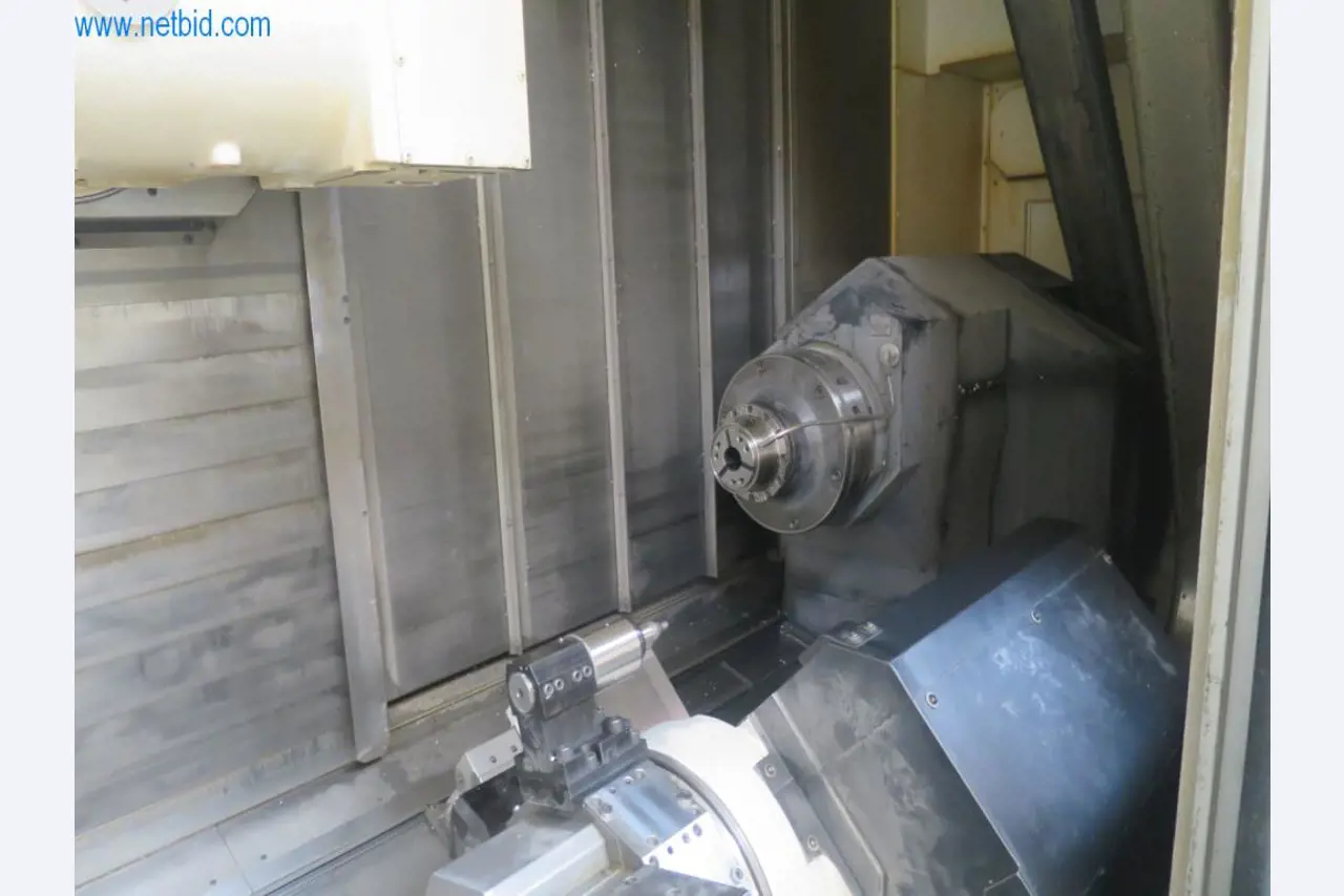 Kompletter Maschinenpark hochwertiger CNC-Bearbeitungsmaschinen-8
