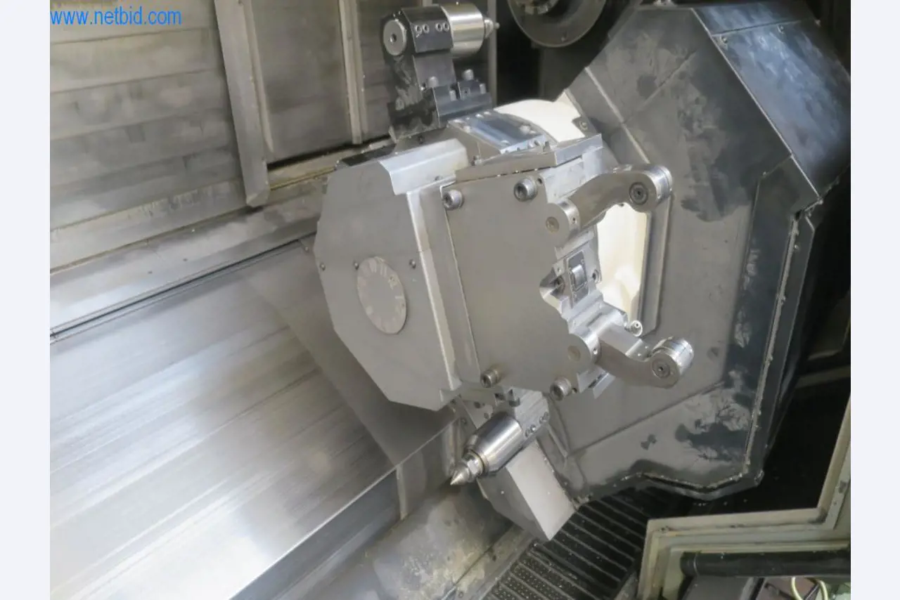Kompletter Maschinenpark hochwertiger CNC-Bearbeitungsmaschinen-9