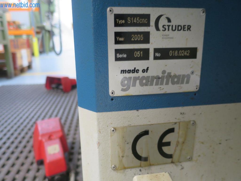 Kompletní sortiment vysoce kvalitních CNC obráběcích strojů-11