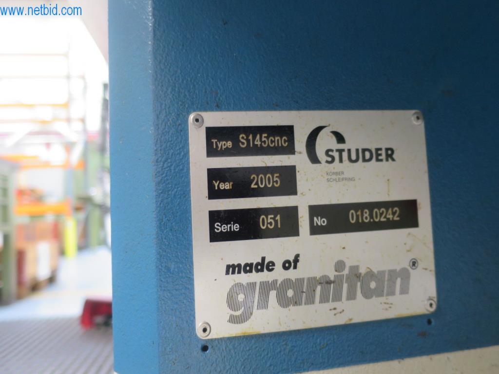 Kompletní sortiment vysoce kvalitních CNC obráběcích strojů-12