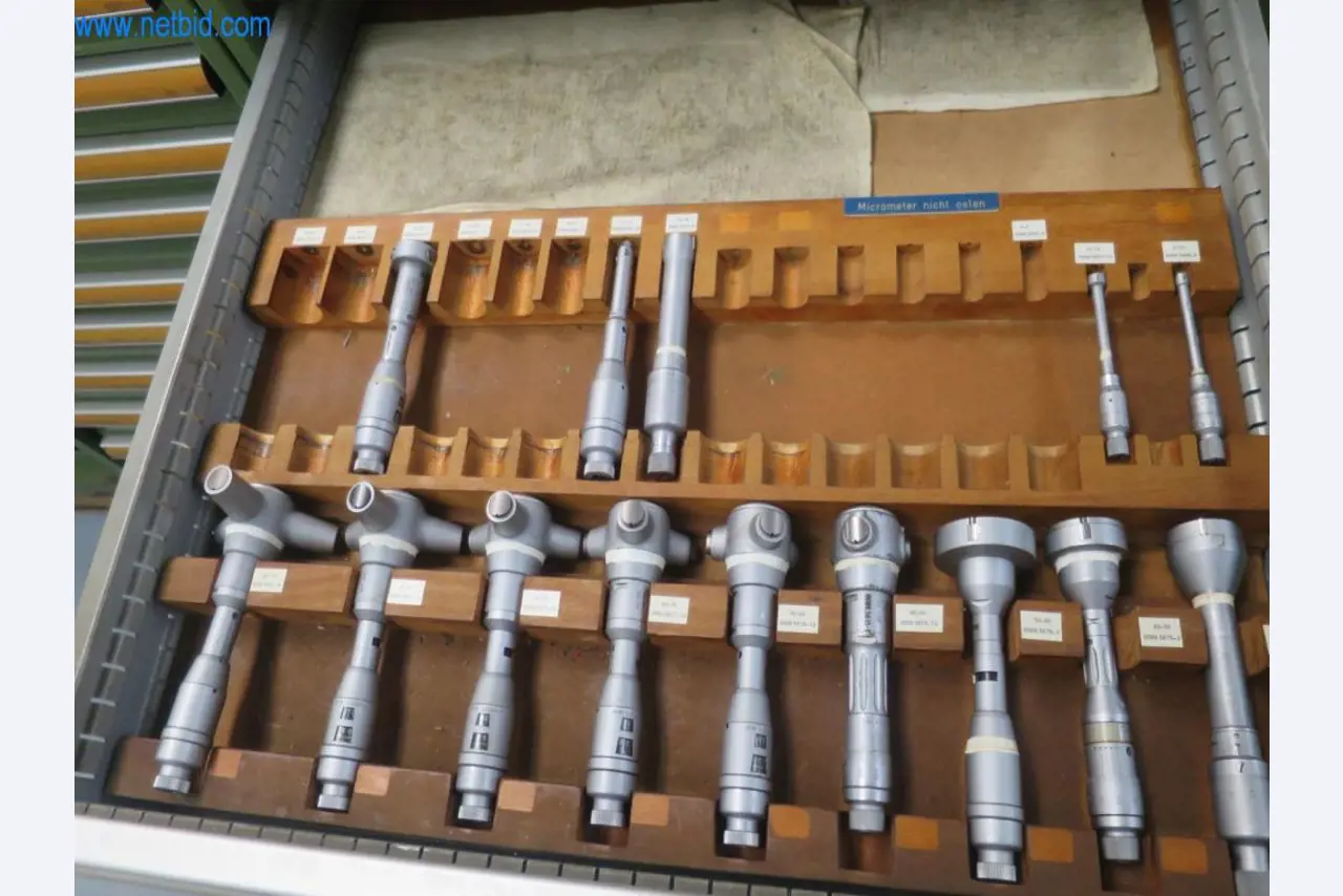 Gama completa de máquinas de processamento CNC de alta qualidade-3