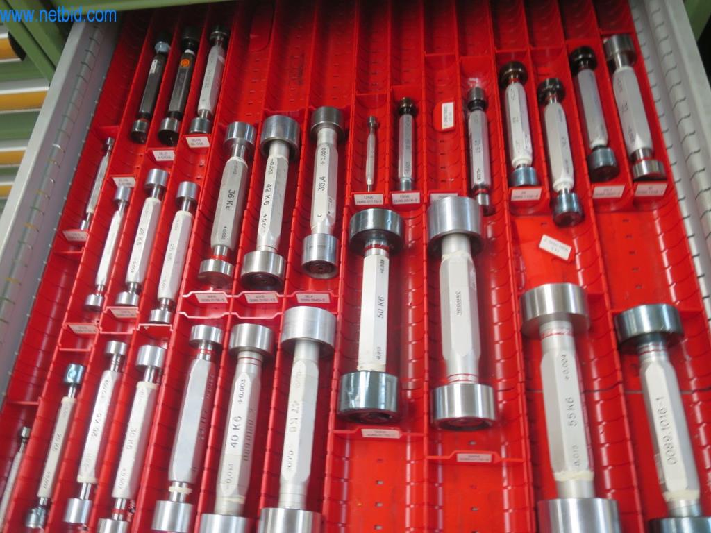 Kompletní sortiment vysoce kvalitních CNC obráběcích strojů-4