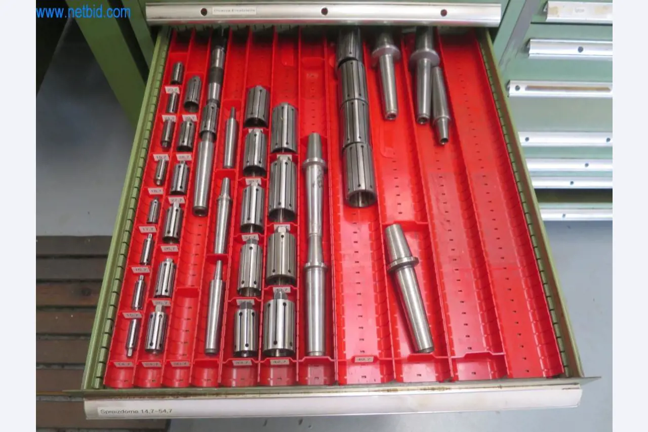 Gama completa de máquinas de processamento CNC de alta qualidade-11