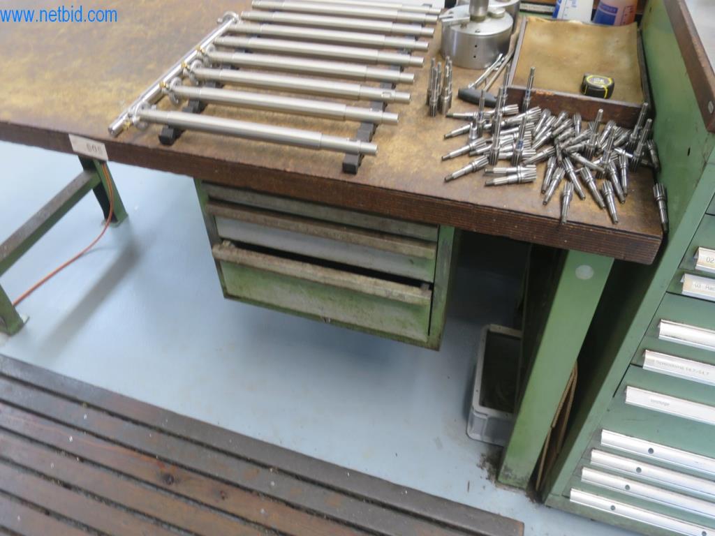 Kompletní sortiment vysoce kvalitních CNC obráběcích strojů-14