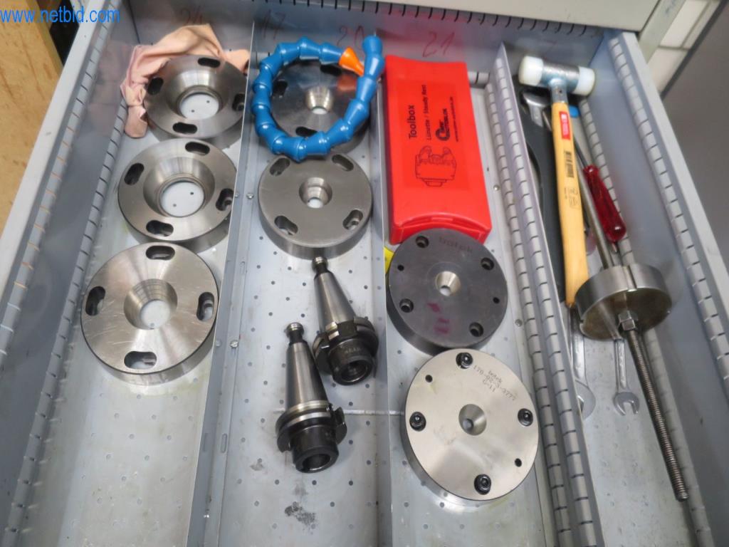 Kompletní sortiment vysoce kvalitních CNC obráběcích strojů-16