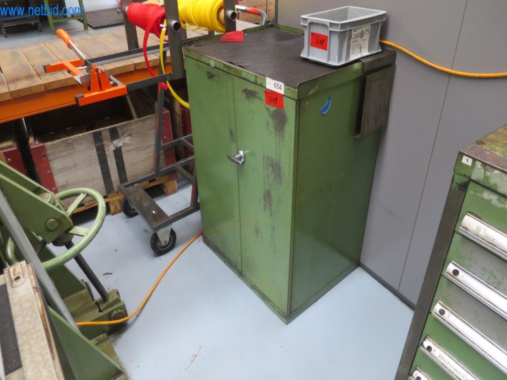 Kompletní sortiment vysoce kvalitních CNC obráběcích strojů-7