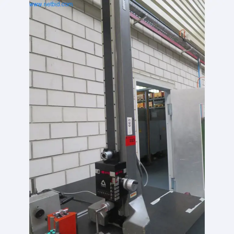 Celotna paleta visokokakovostnih obdelovalnih strojev CNC-1