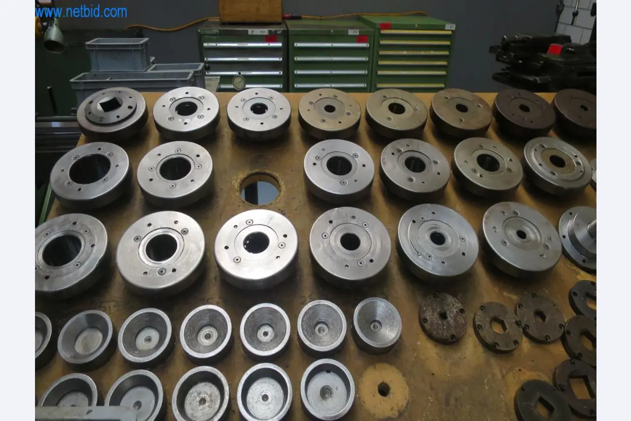 Gama completa de máquinas de processamento CNC de alta qualidade-7