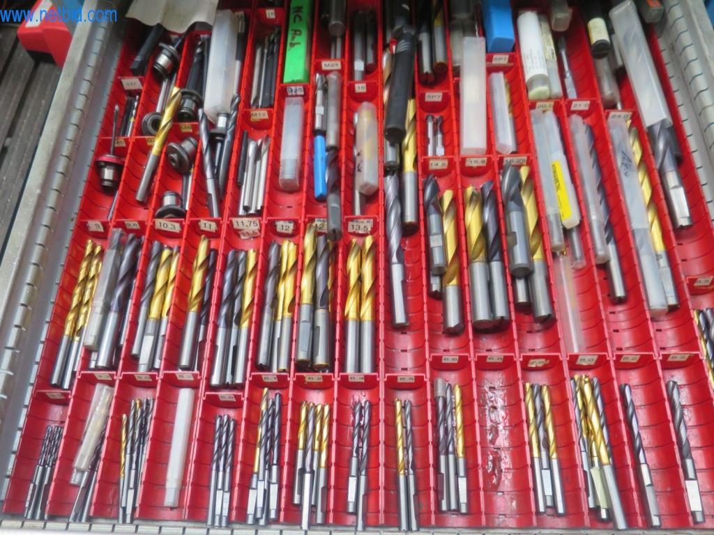 Kompletní sortiment vysoce kvalitních CNC obráběcích strojů-3