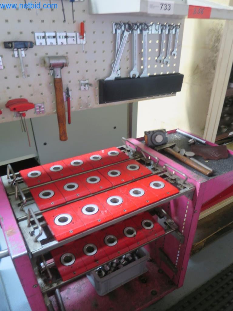 Kompletní sortiment vysoce kvalitních CNC obráběcích strojů-21