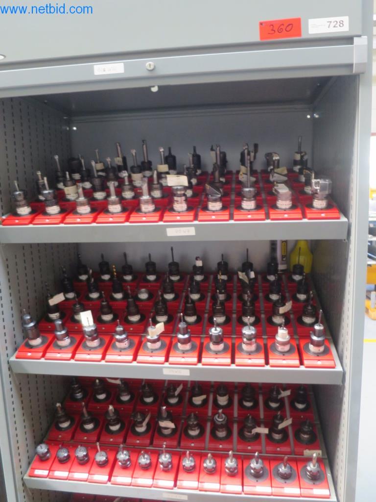 Kompletní sortiment vysoce kvalitních CNC obráběcích strojů-26