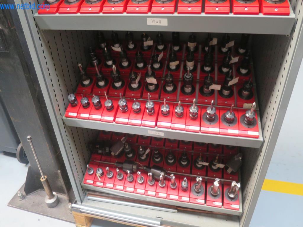 Kompletní sortiment vysoce kvalitních CNC obráběcích strojů-29