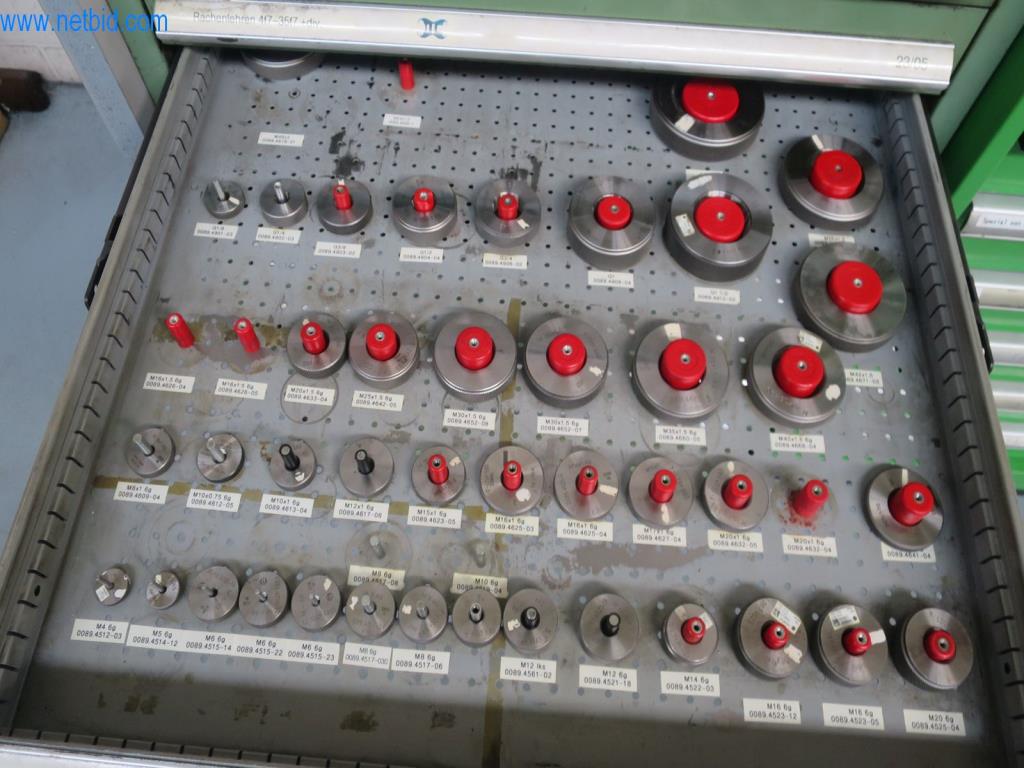 Kompletní sortiment vysoce kvalitních CNC obráběcích strojů-3