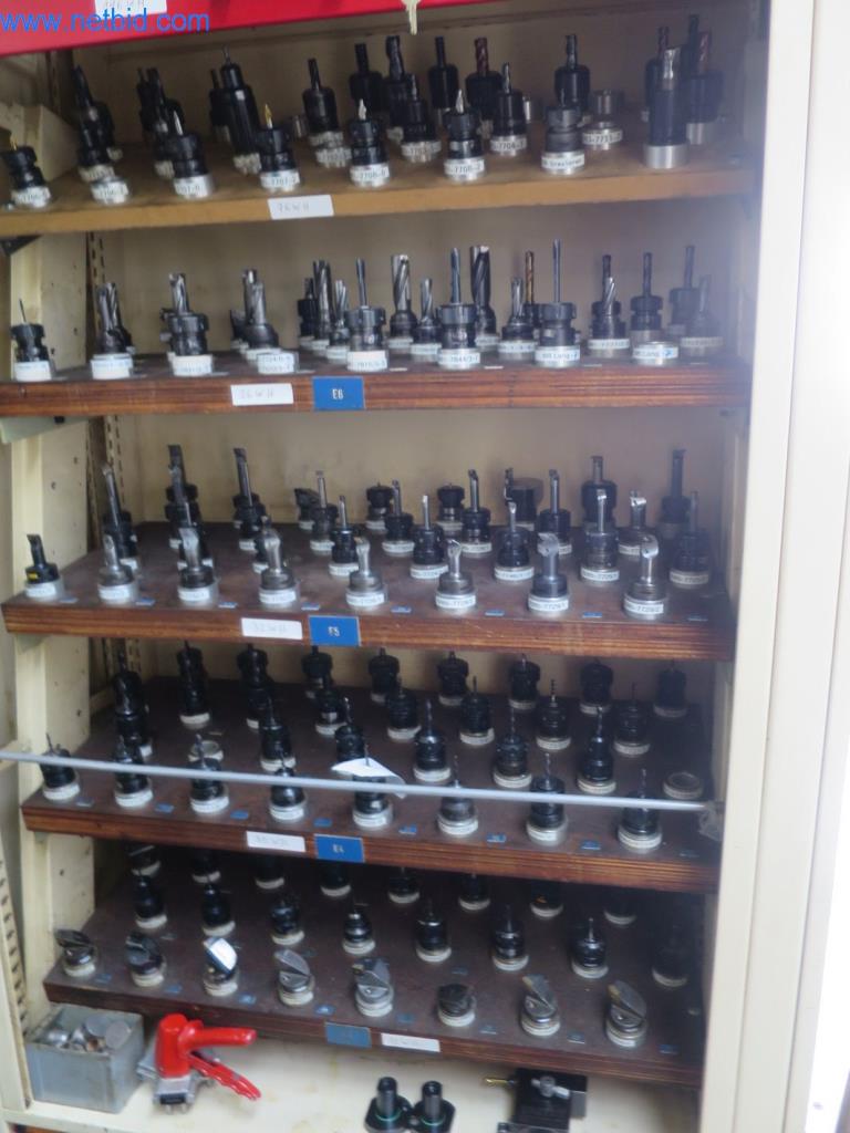 Kompletní sortiment vysoce kvalitních CNC obráběcích strojů-14