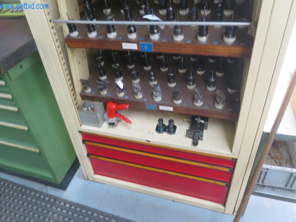 Kompletní sortiment vysoce kvalitních CNC obráběcích strojů-17