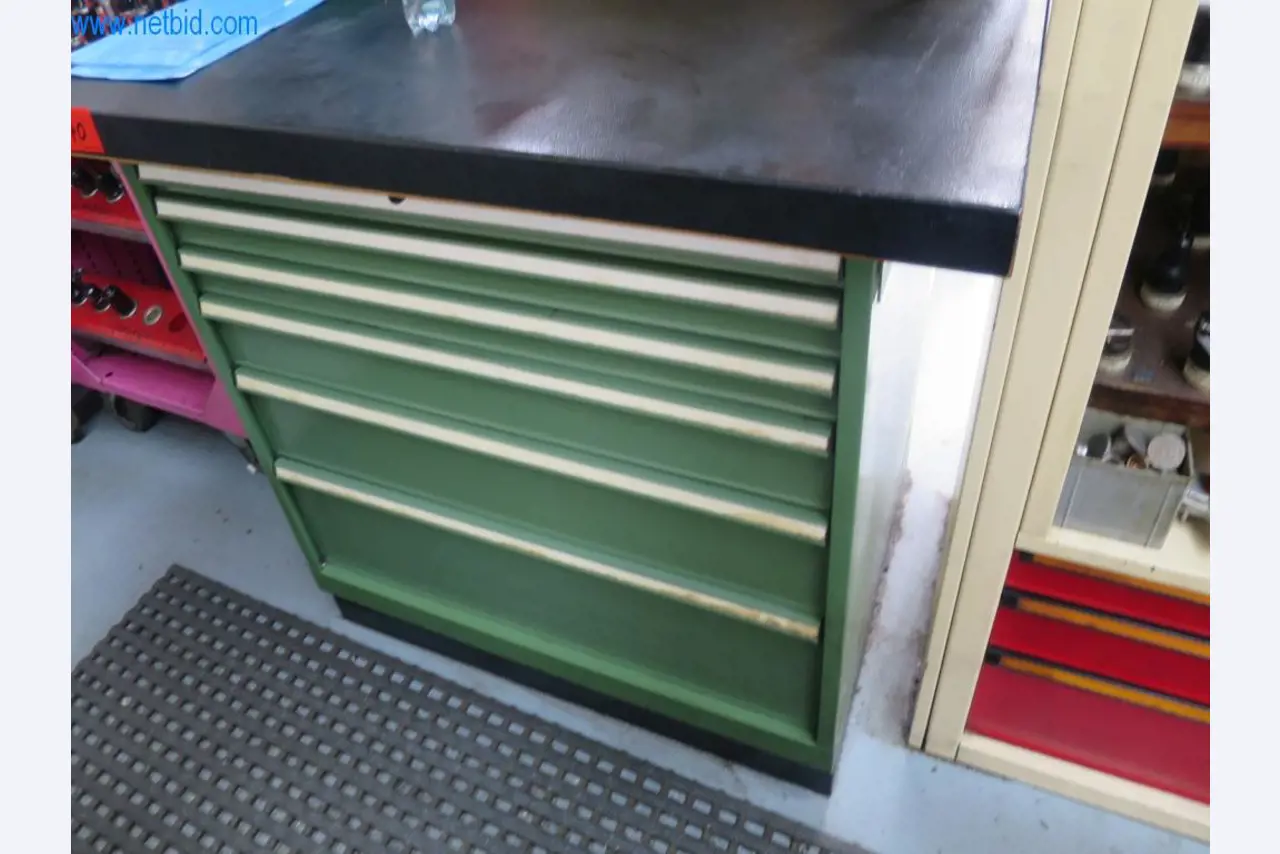 Kompletter Maschinenpark hochwertiger CNC-Bearbeitungsmaschinen-18