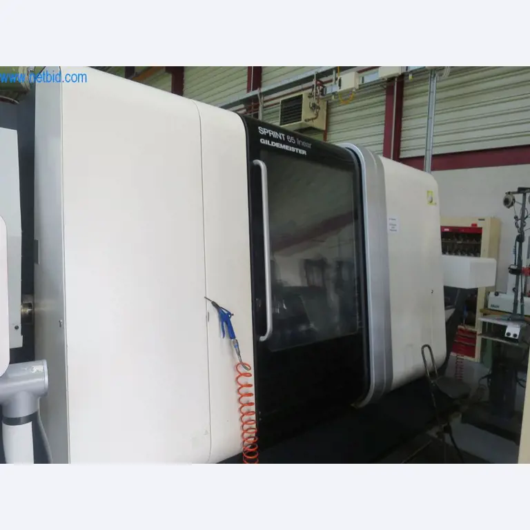 Kompletter Maschinenpark hochwertiger CNC-Bearbeitungsmaschinen-1
