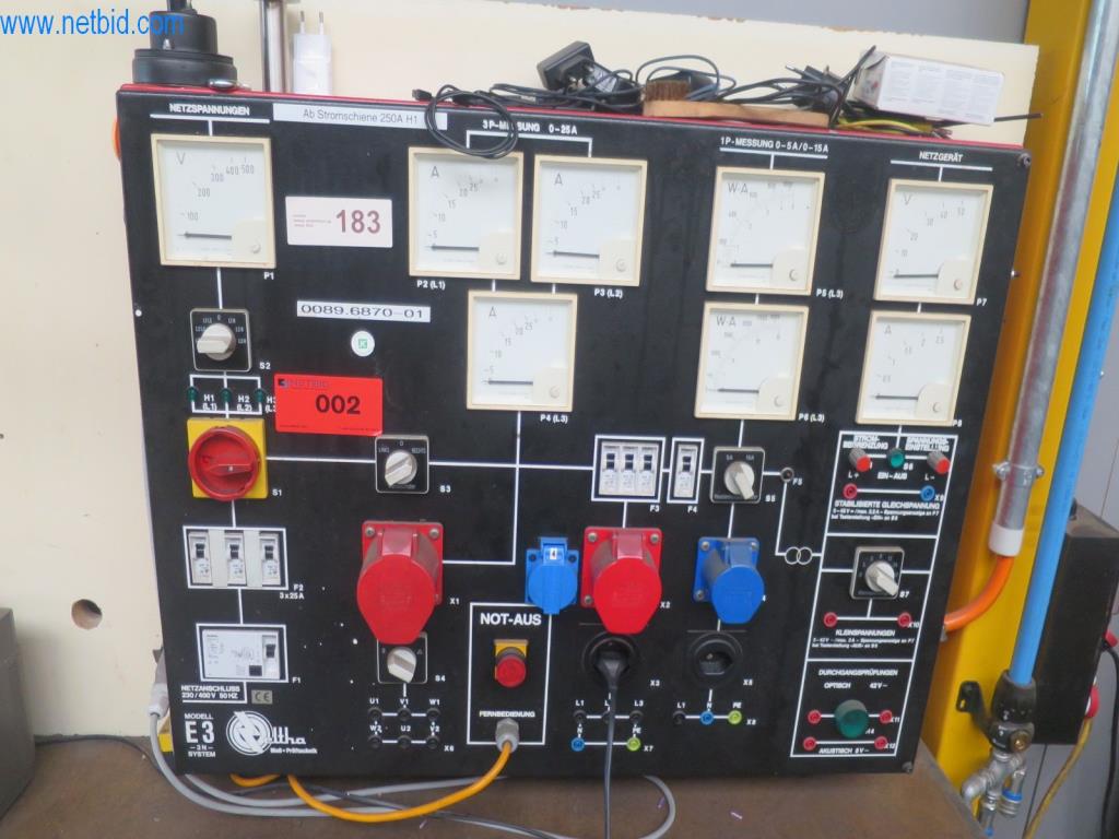Kompletní sortiment vysoce kvalitních CNC obráběcích strojů-6
