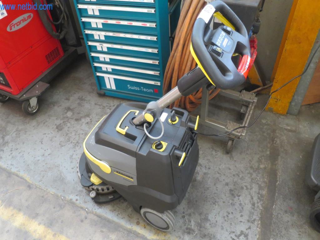 Kompletní sortiment vysoce kvalitních CNC obráběcích strojů-3