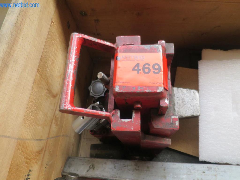 Kompletní sortiment vysoce kvalitních CNC obráběcích strojů-1