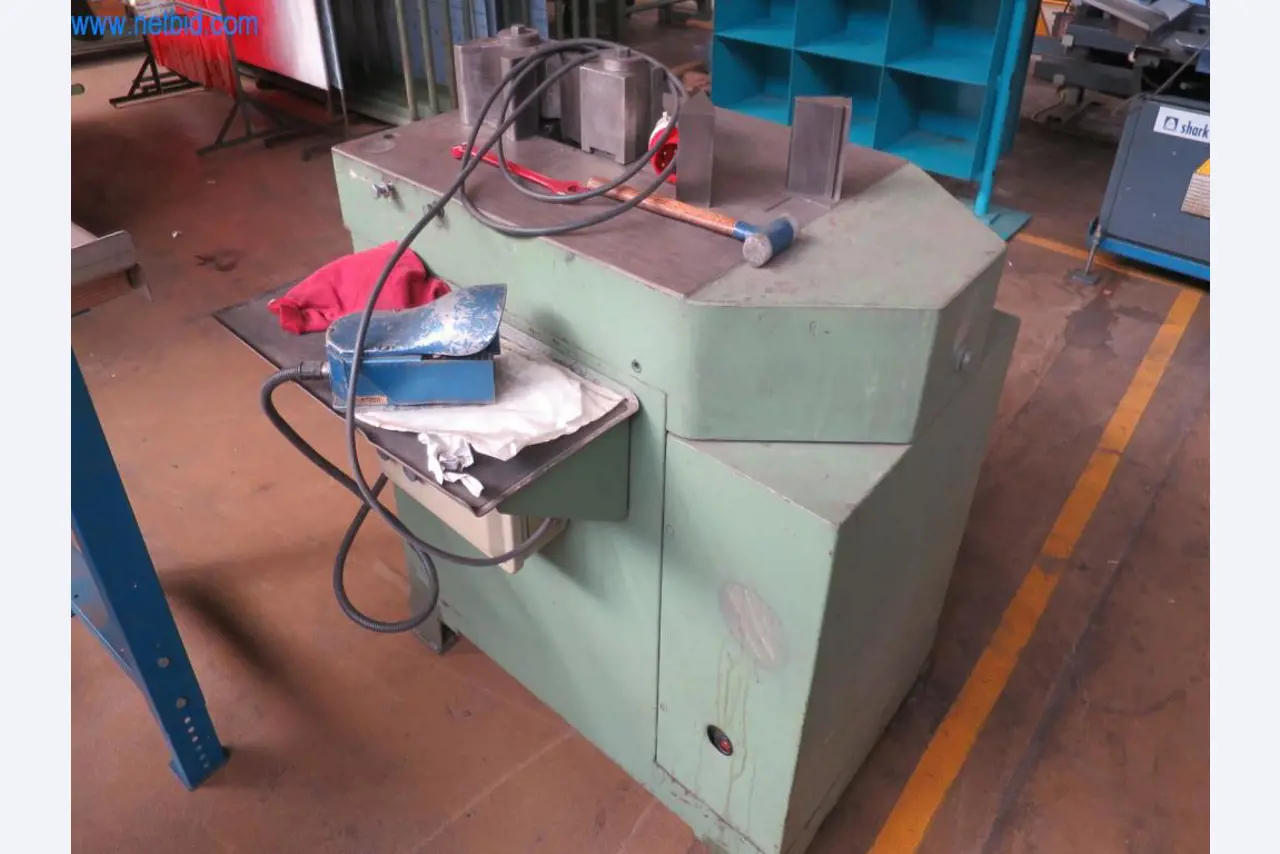Gama completa de máquinas de processamento CNC de alta qualidade-3