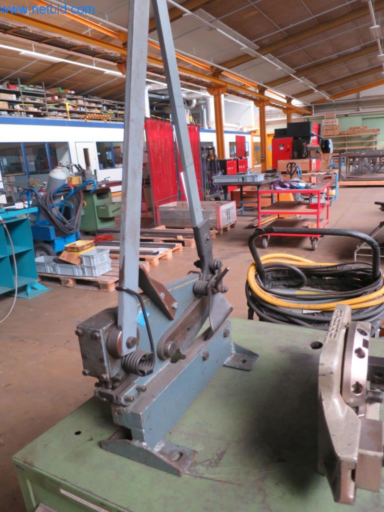 Kompletter Maschinenpark hochwertiger CNC-Bearbeitungsmaschinen-3