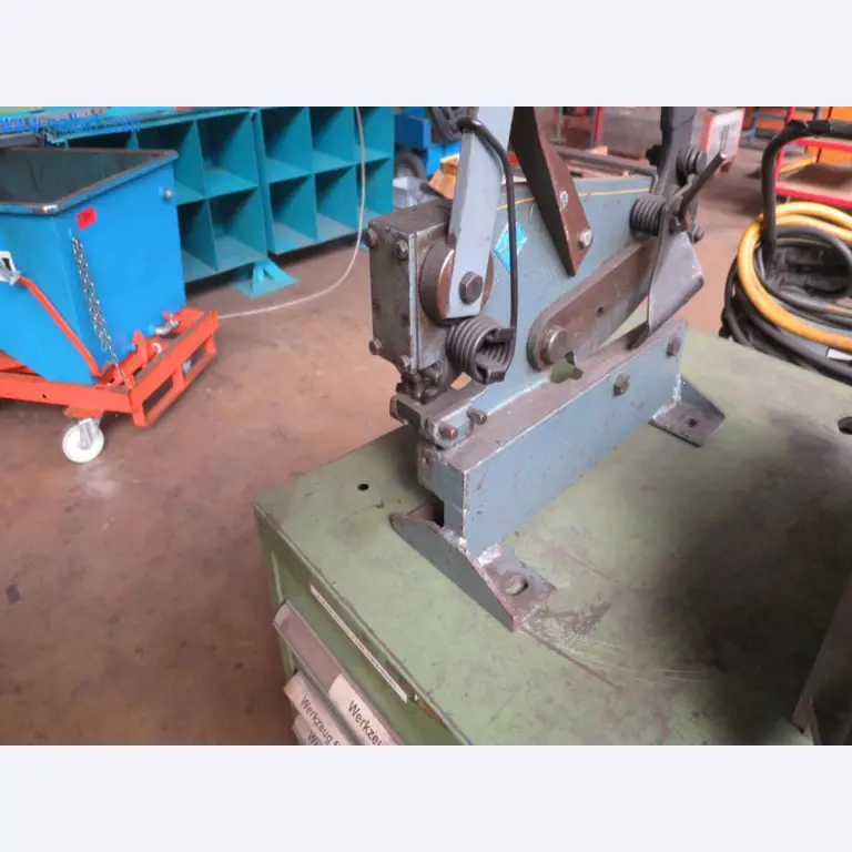 Kompletter Maschinenpark hochwertiger CNC-Bearbeitungsmaschinen-4